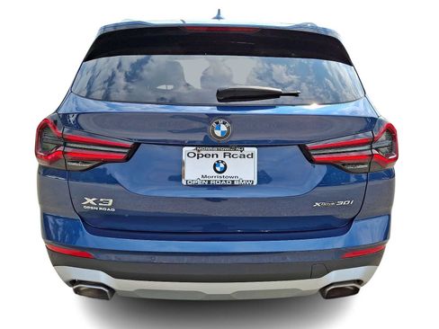 Used 2024 BMW X3 xDrive30i w/ Premium Package AWD/4WD image 5