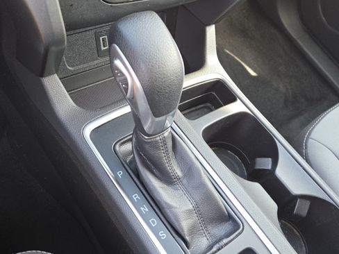 Used 2017 Ford Escape S FWD image 28