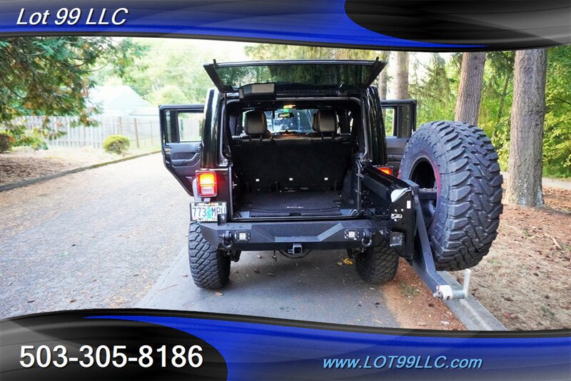 Used 2017 Jeep Wrangler Unlimited Sahara AWD/4WD image 34