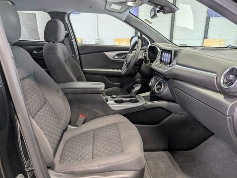 Used 2022 Chevrolet Blazer LT image 30