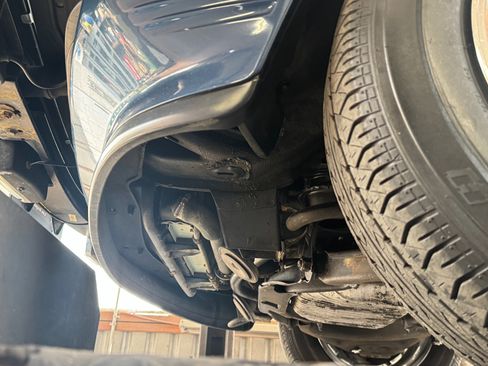 Used 1987 Mercedes-Benz 560 SL image 32