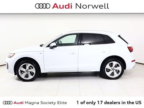 Used 2024 Audi Q5 2.0T Premium Plus w/ Premium Plus Package AWD/4WD image 12