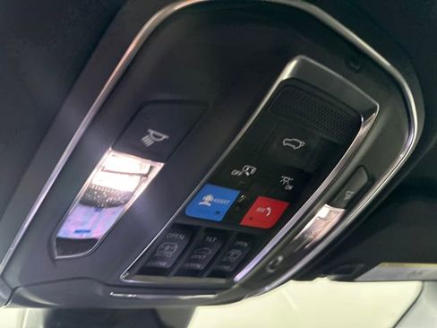 New 2026 Jeep Grand Cherokee Limited AWD/4WD image 32
