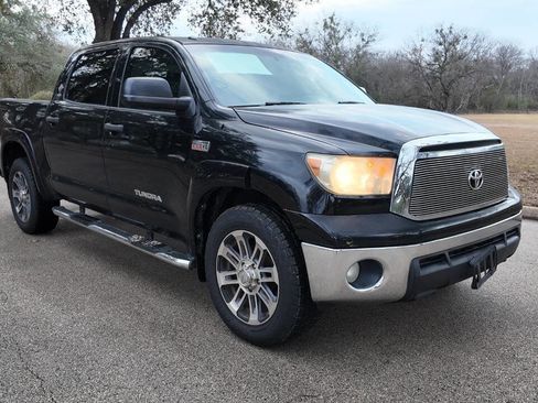 Used 2012 Toyota Tundra 2WD CrewMax w/ SR5 Pkg image 2