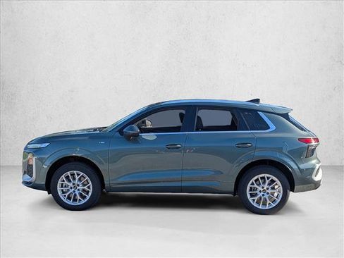 New 2026 Audi Q3 quattro 2.0T AWD/4WD image 8