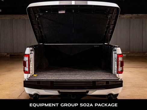 Used 2022 Ford F150 Lariat w/ Equipment Group 502A High image 8