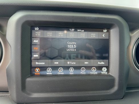 Used 2020 Jeep Wrangler Unlimited Sport AWD/4WD image 18