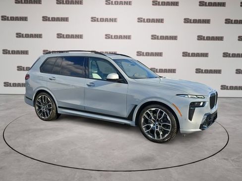 Used 2024 BMW X7 xDrive40i w/ M Sport Package image 7