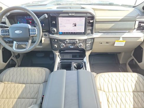 New 2026 Ford F250 Platinum w/ Platinum Plus Package AWD/4WD image 16