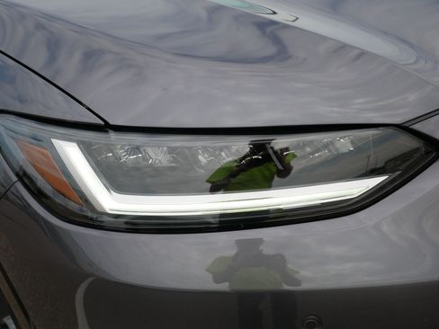 Certified 2024 Honda HR-V EX-L image 16