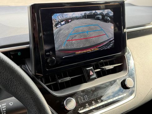 Certified 2024 Toyota Corolla LE image 34