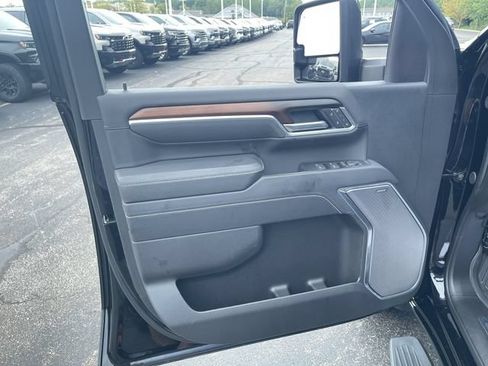 Used 2025 GMC Sierra 2500 Denali w/ Max Trailering Package AWD/4WD image 23