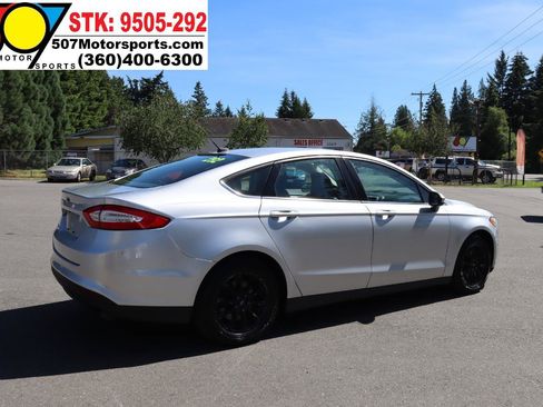 Used 2015 Ford Fusion S FWD image 7