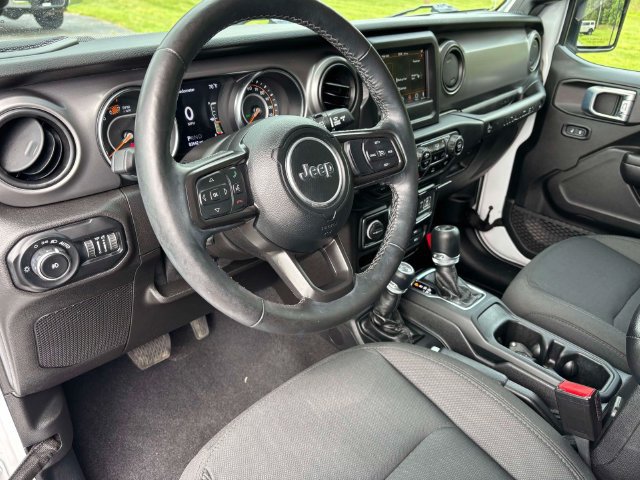 Used 2021 Jeep Wrangler Unlimited Sport AWD/4WD image 8