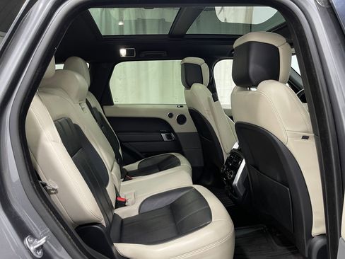 Used 2018 Land Rover Range Rover Sport HSE Dynamic AWD/4WD image 31