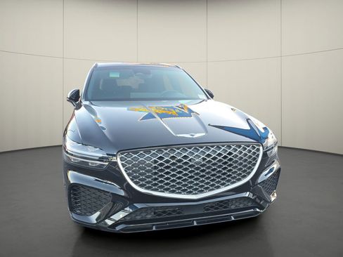 Used 2025 Genesis GV70 3.5T Sport w/ Sport Advanced Package image 2