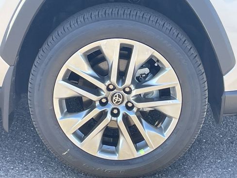 New 2025 Toyota RAV4 Limited image 10