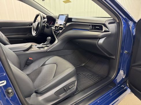 Used 2024 Toyota Camry XSE image 25