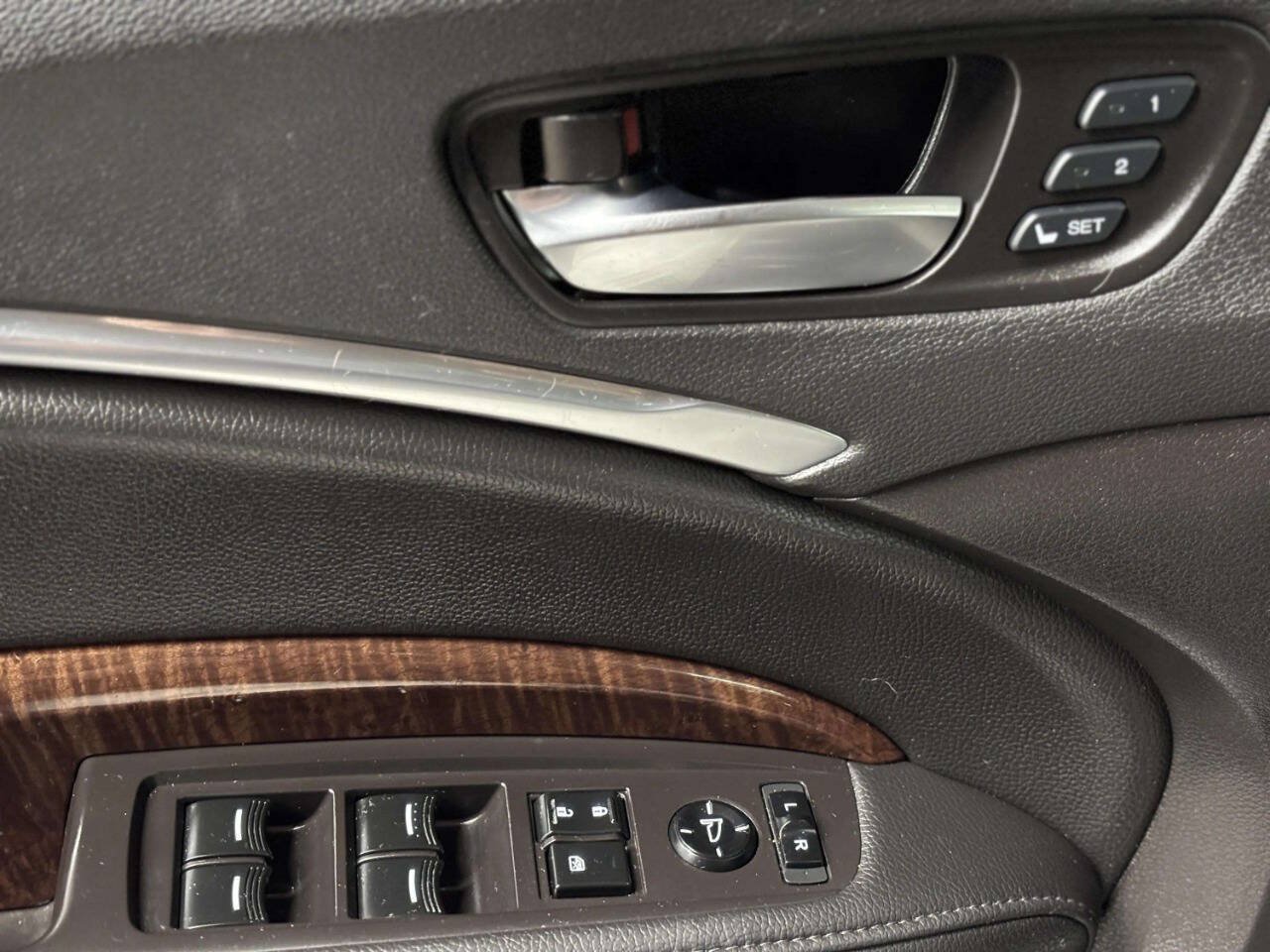 Used 2020 Acura MDX SH-AWD image 31