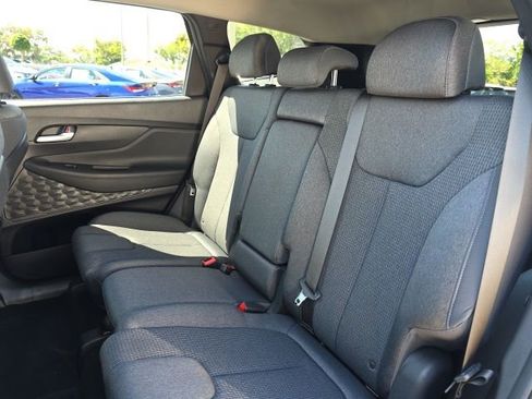 Used 2023 Hyundai Santa Fe SEL image 7
