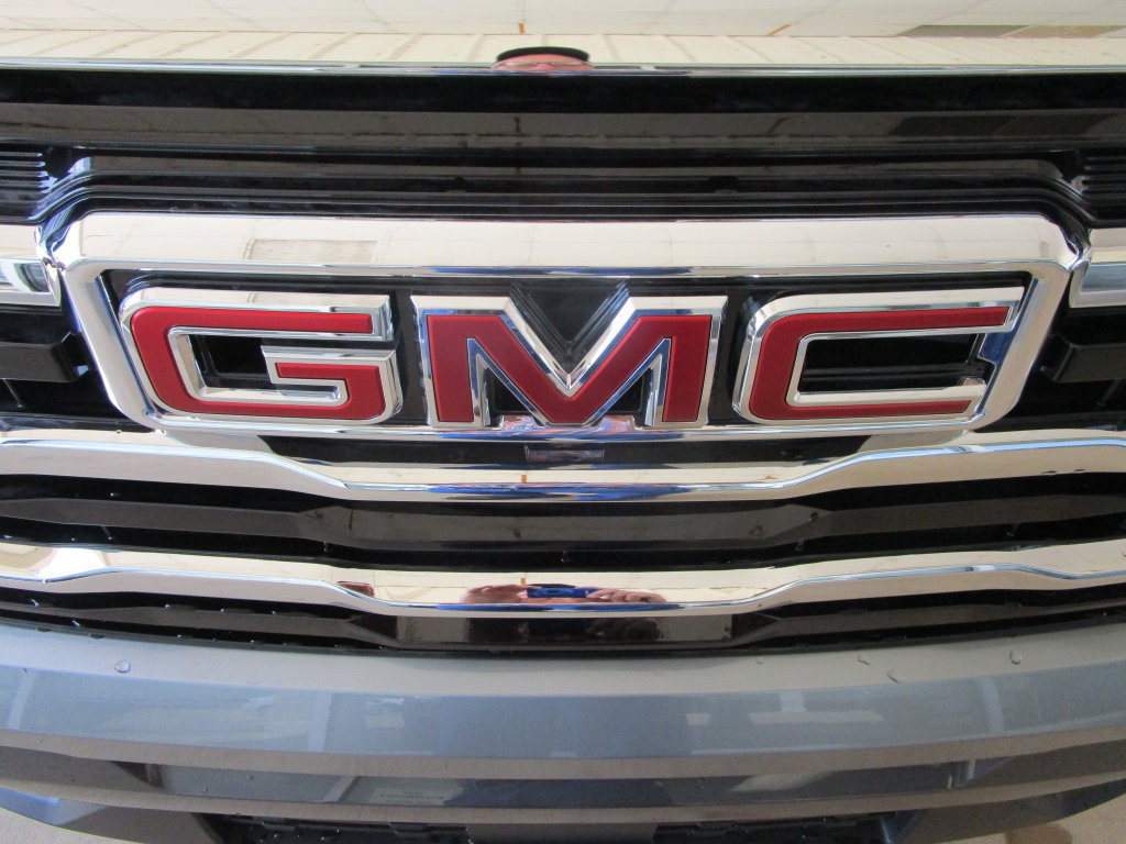 New 2027 GMC Terrain Elevation w/ Elevation Premium Package FWD image 25