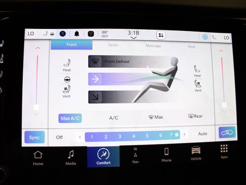 New 2023 Jeep Grand Wagoneer Series III AWD/4WD image 32