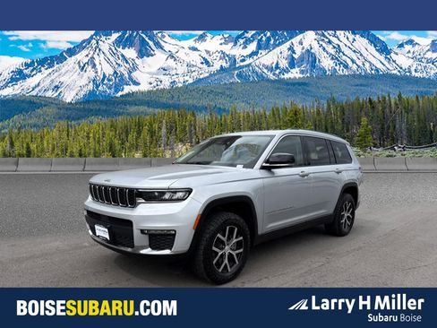 Used 2023 Jeep Grand Cherokee L Limited AWD/4WD image 1