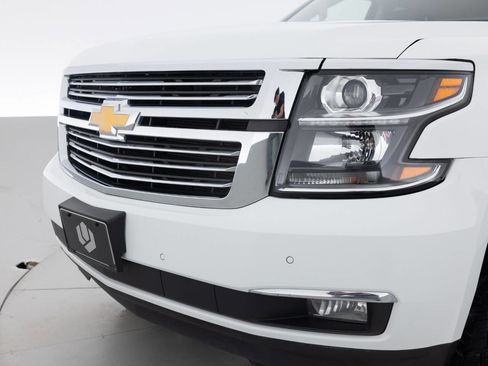 Used 2018 Chevrolet Tahoe Premier AWD/4WD image 15