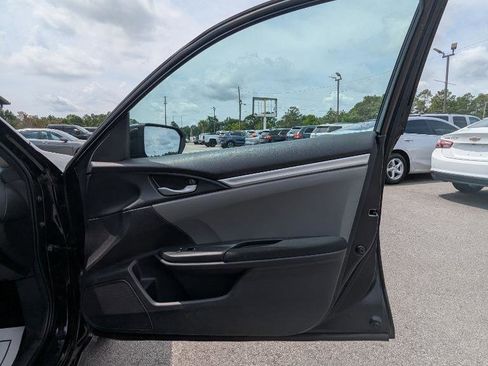 Used 2019 Honda Civic LX image 24