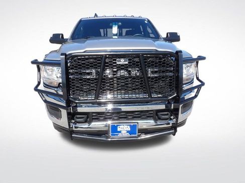 Used 2022 RAM 2500 Tradesman image 2