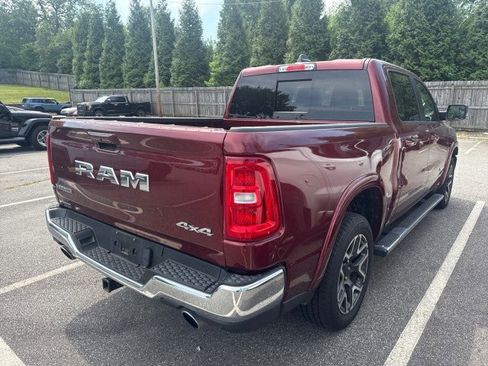 Used 2025 RAM 1500 Laramie AWD/4WD image 4