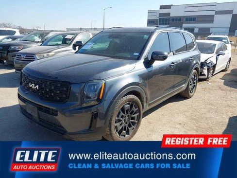Used 2022 Kia Telluride EX w/ EX Premium Package image 4