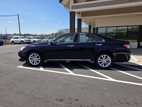 Used 2010 Lexus ES 350 image 3