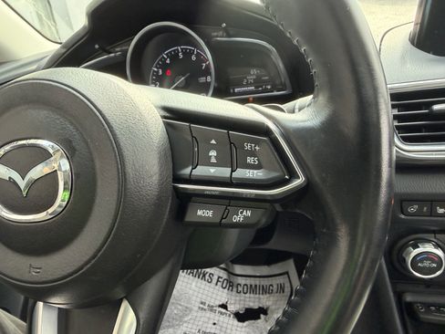 Used 2018 MAZDA MAZDA3 Grand Touring w/ Premium Equipment Package image 32