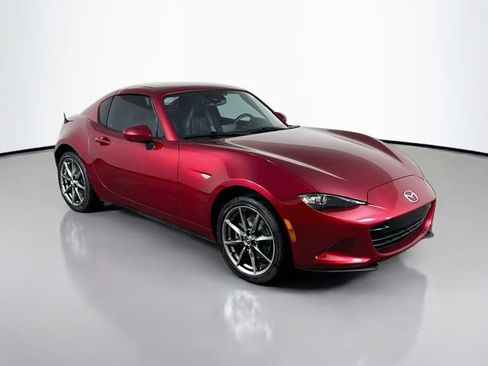 Used 2021 MAZDA MX-5 Miata RF Grand Touring RWD image 3