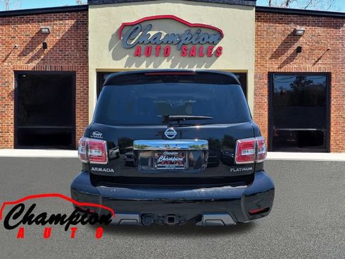 Used 2020 Nissan Armada Platinum w/ Captain's Chairs Package RWD image 5