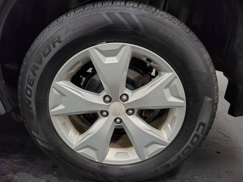 Used 2016 Subaru Forester 2.5i w/ Alloy Wheel Package AWD/4WD image 11
