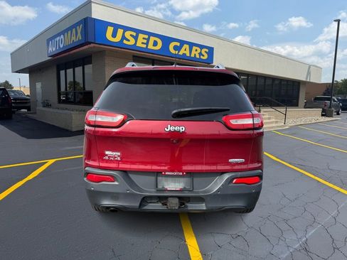 Used 2017 Jeep Cherokee Latitude w/ Comfort/Convenience Group image 6