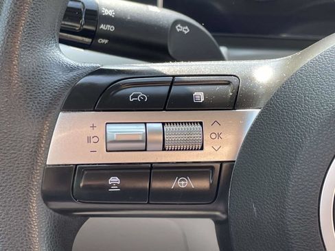 Used 2025 Hyundai Tucson SEL FWD image 29