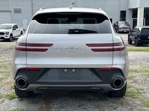 Used 2022 Genesis GV70 2.5T w/ Sport Prestige Package image 6