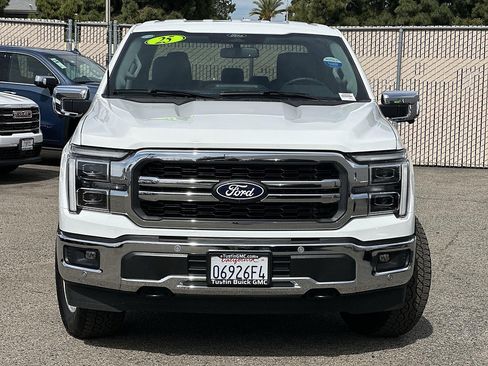 Used 2025 Ford F150 Lariat AWD/4WD image 2