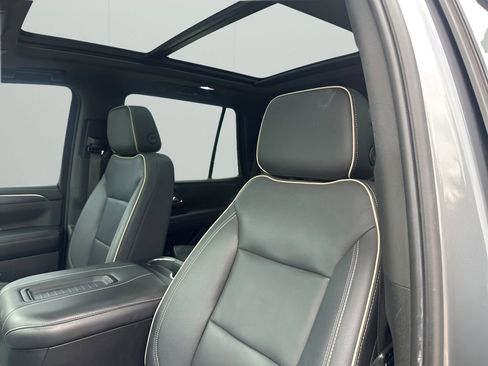 Certified 2022 GMC Yukon SLT w/ SLT Premium Package image 26