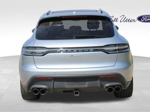 Used 2024 Porsche Macan AWD/4WD image 6