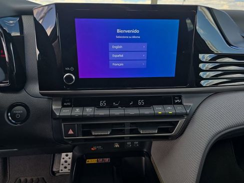 New 2026 Toyota Camry SE image 19