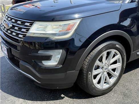 Used 2016 Ford Explorer Limited image 7