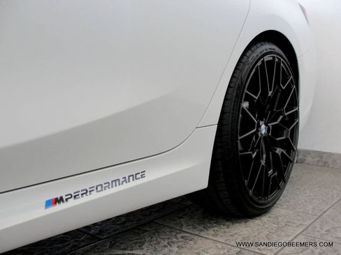 Used 2022 BMW 330i Sedan w/ M Sport Package RWD image 6