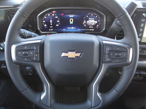 New 2026 Chevrolet Silverado 1500 LT image 11