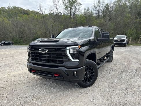 New 2026 Chevrolet Silverado 2500 LT w/ Trail Boss Package image 2