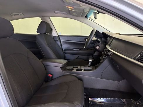 Used 2020 Kia Optima LX FWD image 18