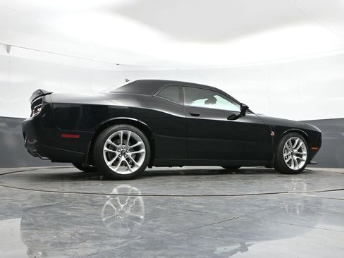 Used 2022 Dodge Challenger R/T Scat Pack RWD image 43